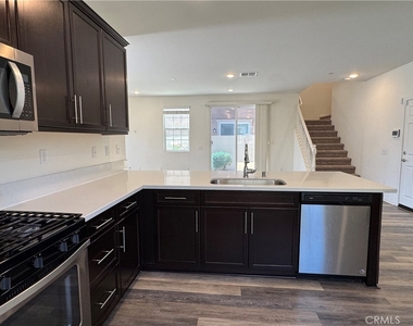5945 Silveira Street - Photo Thumbnail 4