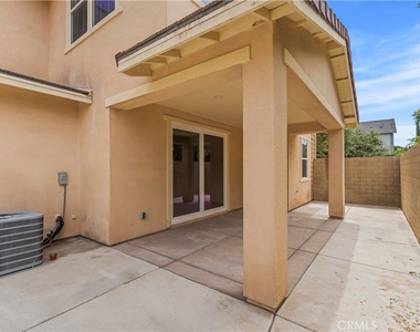 217 Wicker - Photo Thumbnail 24