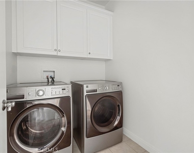 217 Wicker - Photo Thumbnail 31