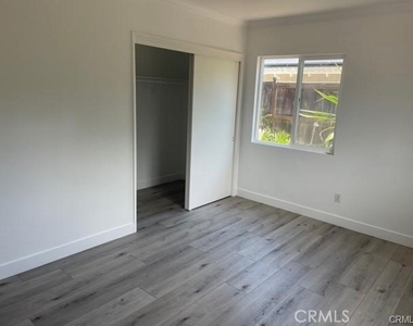 12472 Woodlawn - Photo Thumbnail 8