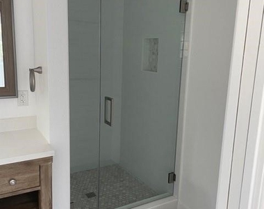 12472 Woodlawn - Photo Thumbnail 6
