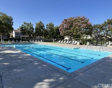 180 Greenmoor - Photo Thumbnail 16
