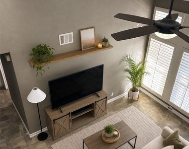27345 Nicole Drive - Photo Thumbnail 17
