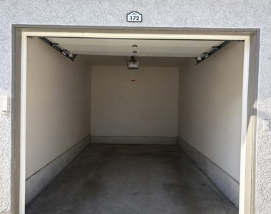 27345 Nicole Drive - Photo Thumbnail 19