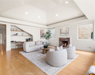 1554 E Oceanfront - Photo Thumbnail 37