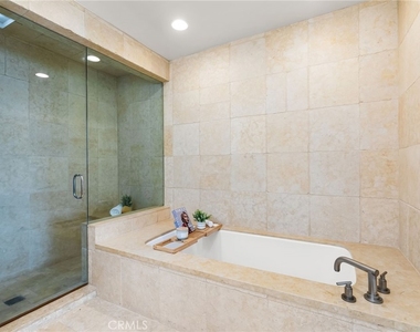 1554 E Oceanfront - Photo Thumbnail 33