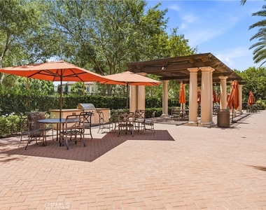 62 Thornapple - Photo Thumbnail 56