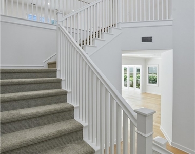 62 Thornapple - Photo Thumbnail 17