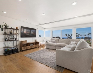 3515 Calle Verano - Photo Thumbnail 4