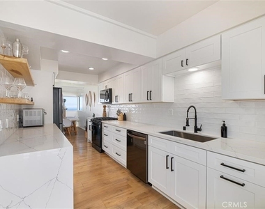 3515 Calle Verano - Photo Thumbnail 9