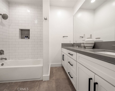 2402 Orchid Hill Place - Photo Thumbnail 18