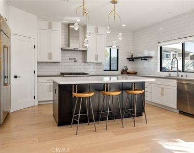 2402 Orchid Hill Place - Photo Thumbnail 5