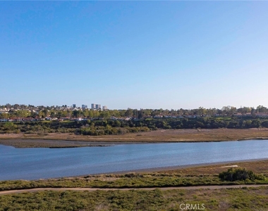 2402 Orchid Hill Place - Photo Thumbnail 33