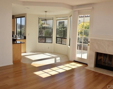 18159 Colonnades Place - Photo Thumbnail 4