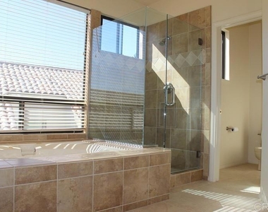 18159 Colonnades Place - Photo Thumbnail 11