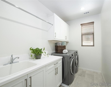 16307 Veridian Circle - Photo Thumbnail 15