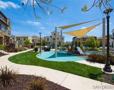 16307 Veridian Circle - Photo Thumbnail 21