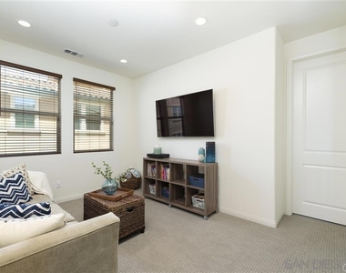 16307 Veridian Circle - Photo Thumbnail 9