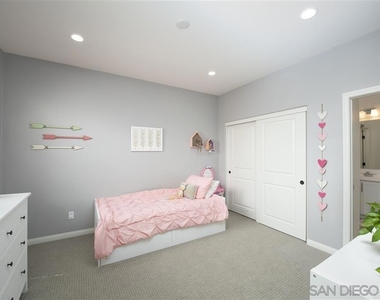 16307 Veridian Circle - Photo Thumbnail 12
