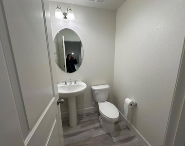 33411 Madelyn Terrace - Photo Thumbnail 21