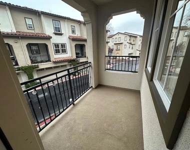 33411 Madelyn Terrace - Photo Thumbnail 7