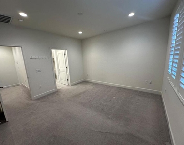 33411 Madelyn Terrace - Photo Thumbnail 8