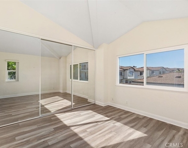 30902 Clubhouse Drive - Photo Thumbnail 33
