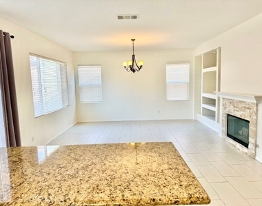 1562 Chesire Drive - Photo Thumbnail 18