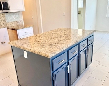 1562 Chesire Drive - Photo Thumbnail 25