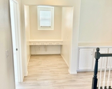 1562 Chesire Drive - Photo Thumbnail 33