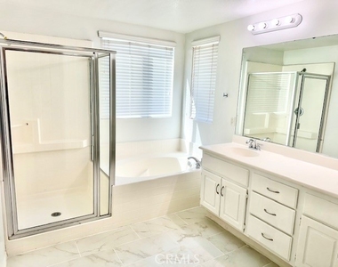 1562 Chesire Drive - Photo Thumbnail 46