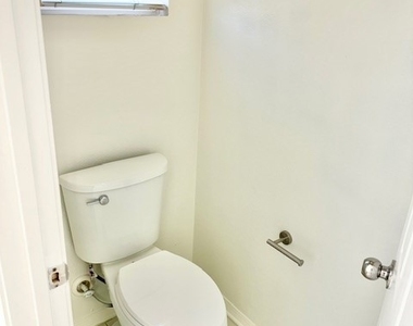 1562 Chesire Drive - Photo Thumbnail 49