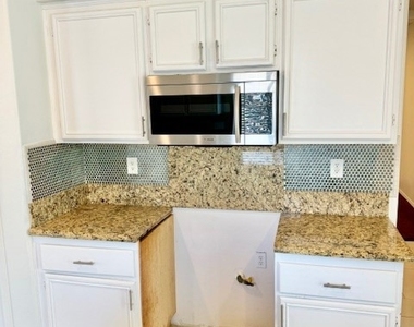 1562 Chesire Drive - Photo Thumbnail 26