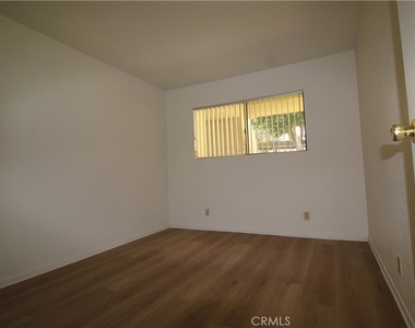 2800 E Los Felices Circle - Photo Thumbnail 8