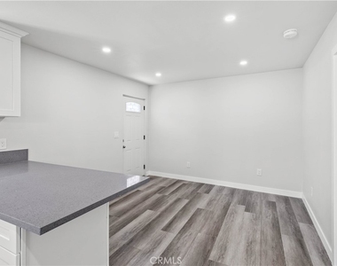 22737 Rodax - Photo Thumbnail 9