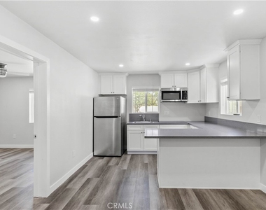 22737 Rodax - Photo Thumbnail 5