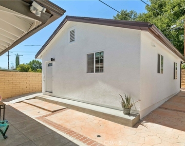 22737 Rodax - Photo Thumbnail 1