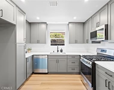 7629 Arcola - Photo Thumbnail 8