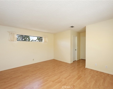 11251 Frankmont Court - Photo Thumbnail 13