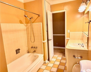 139 N Vecino - Photo Thumbnail 20