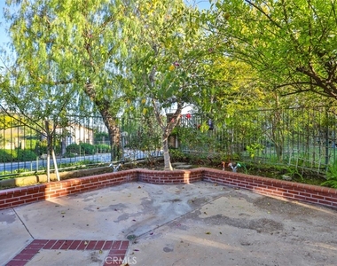 176 Calle Renata - Photo Thumbnail 27