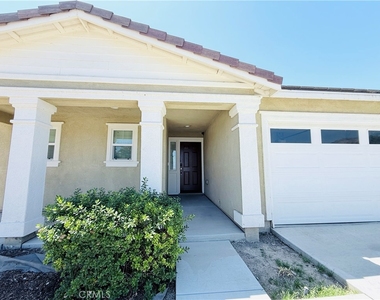 2636 Red Pine - Photo Thumbnail 1