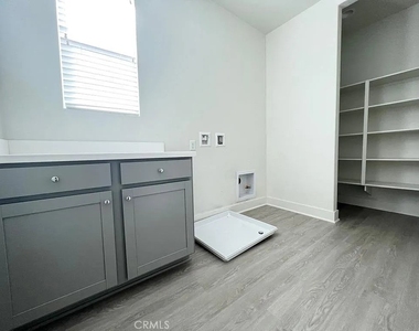 15882 Kingston Rd Road - Photo Thumbnail 9
