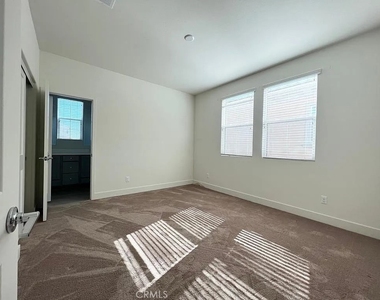 15882 Kingston Rd Road - Photo Thumbnail 12