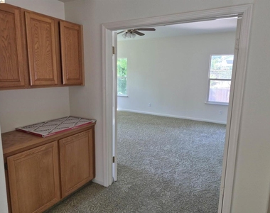 4016 Caldera Way - Photo Thumbnail 11