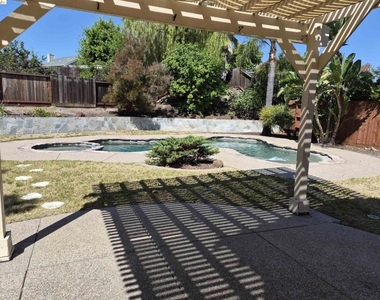 4016 Caldera Way - Photo Thumbnail 5