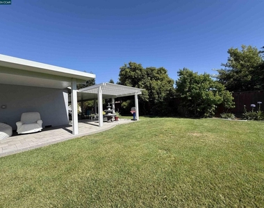 397 Ann Ct - Photo Thumbnail 15