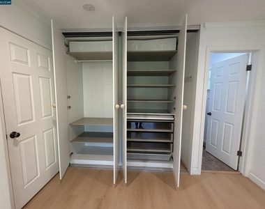 397 Ann Ct - Photo Thumbnail 7