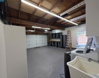 397 Ann Ct - Photo Thumbnail 18