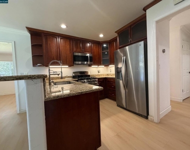 397 Ann Ct - Photo Thumbnail 1